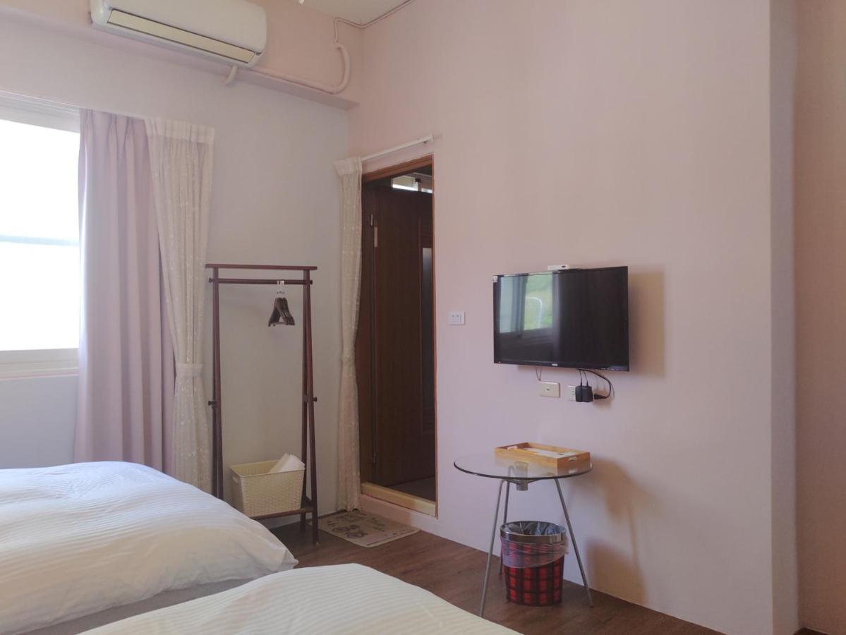 Railway Traveler B&B T'ai-tung Zewnętrze zdjęcie